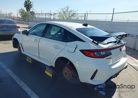 2024 Honda Civic Type R z USA, uszkodzony, nr VIN JHMFL5G46RX004368